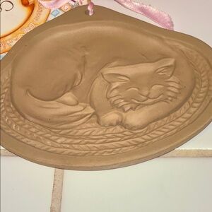 BROWN BAG COOKIE ART SHORTBREAD MOLD “Cat Sleeping  1988” 🐈‍⬛